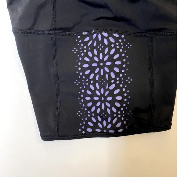 Leo Lavender Laser-Cut Side-Panel Shorts - Picture 4 of 6